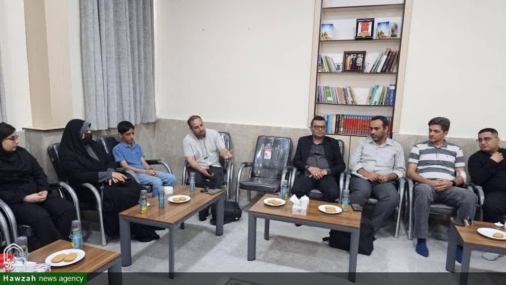 نشست صمیمی اصحاب رسانه  با امام جمعه شهرستان بندر ماهشهر