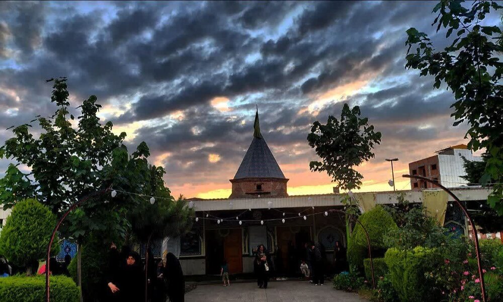 زیارت امامزاده ناصرالحق در راستای زیارت اهل بیت (ع) است