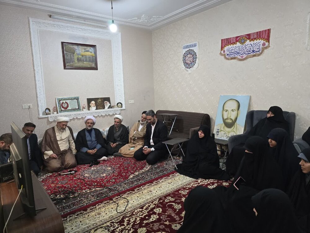 حفظ یاد شهیدان مسئولیتی بزرگ برای نسل امروز و فردا است