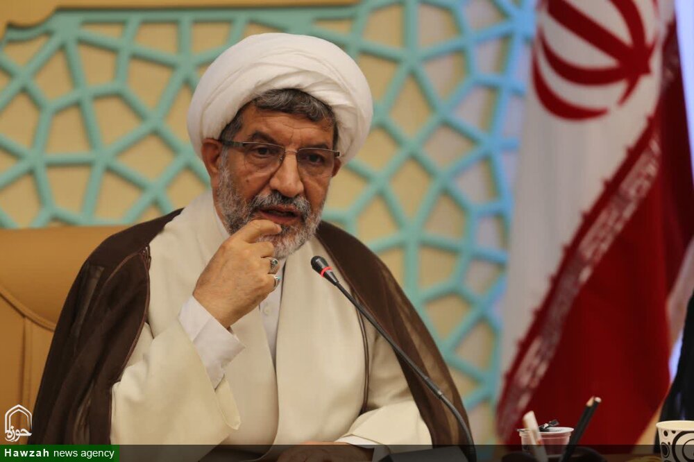 حکمرانی زمینه‌ساز پیوند میان وضع موجود و آرمان نهایی جامعه بشری است