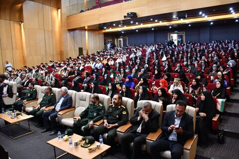 تصاویر/ اختتامیه دوره بصیرتی «یاوران ولایت» در خوی