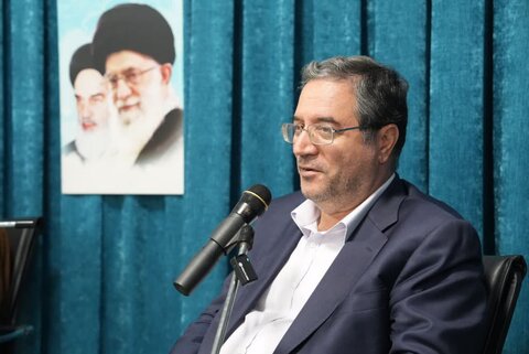 تصاویر/ دیدار رئیس و اعضای کمسیون اقتصادی مجلس با نماینده ولی فقیه در آذربایجان غربی