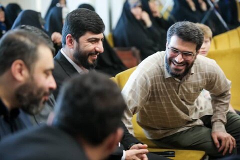 تصاویر/ برگزاری «همایش بزرگ ستایشگران آل‌الله» با حضور ۱۰۰ مداح برجسته کشور