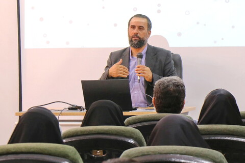 تصاویر/ حوزه/ کارگاه آموزشی هوش مصنوعی در رسانه