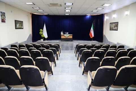 تصاویری زیبا از بازطراحی و نوسازی کتابخانه غدیر کنگان