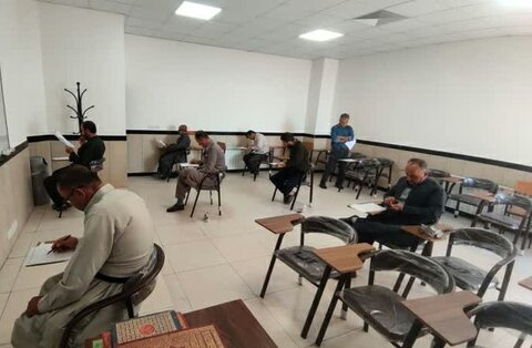 تصاویر/ برگزاری مرحله استانی رشته‌های معارفی چهل و هشتمین دوره مسابقات قرآن در کردستان