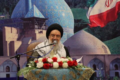 تصاویر / گردهمائی ائمه جماعات شهرداری اصفهان