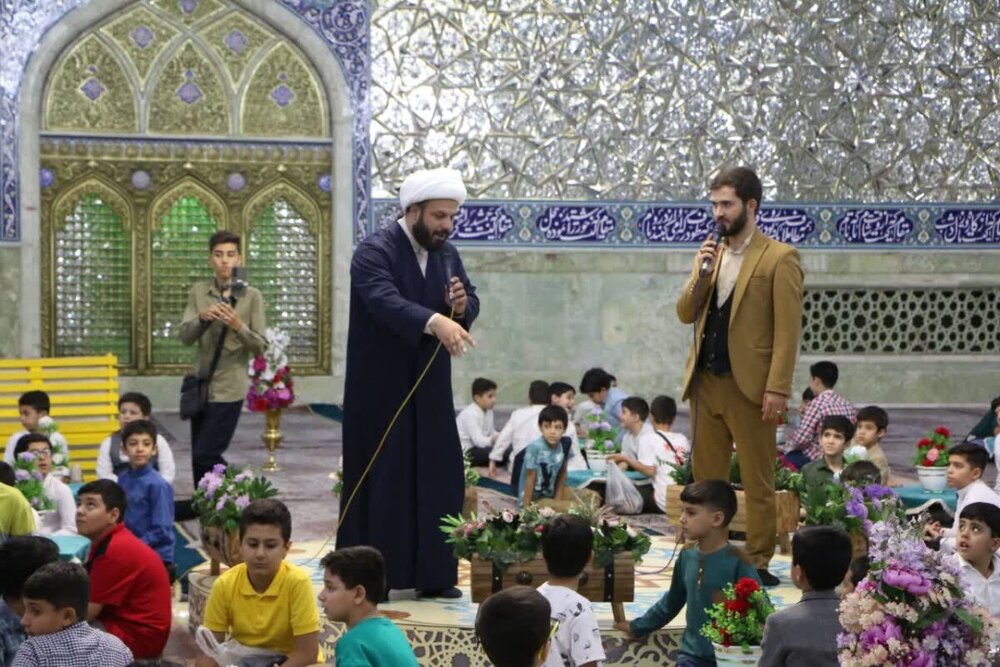 جشن‌های مهمانی اخت‌الرضا سلام‌الله‌علیها در حرم بانوی کرامت