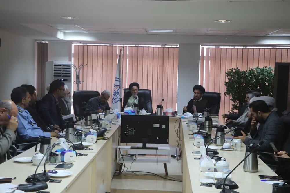 شورای عالی انقلاب فرهنگی میزبان کارگروه‌های فرهنگی اعتکاف/ برنامه ریزی برای ارتقای کیفی اعتکاف از مسیر مشارکت مردمی