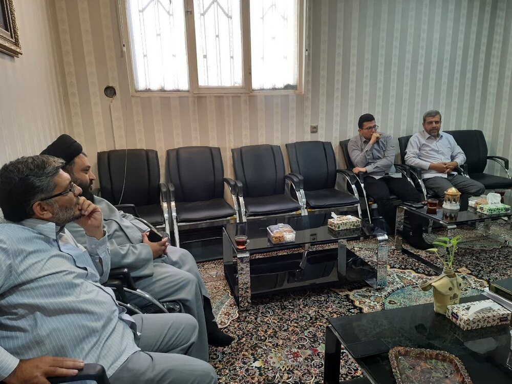 خبرنگاران فعال در حوزه اخبار نماز جمعه با نماینده ولی فقیه در کاشان دیدار کردند+ عکس