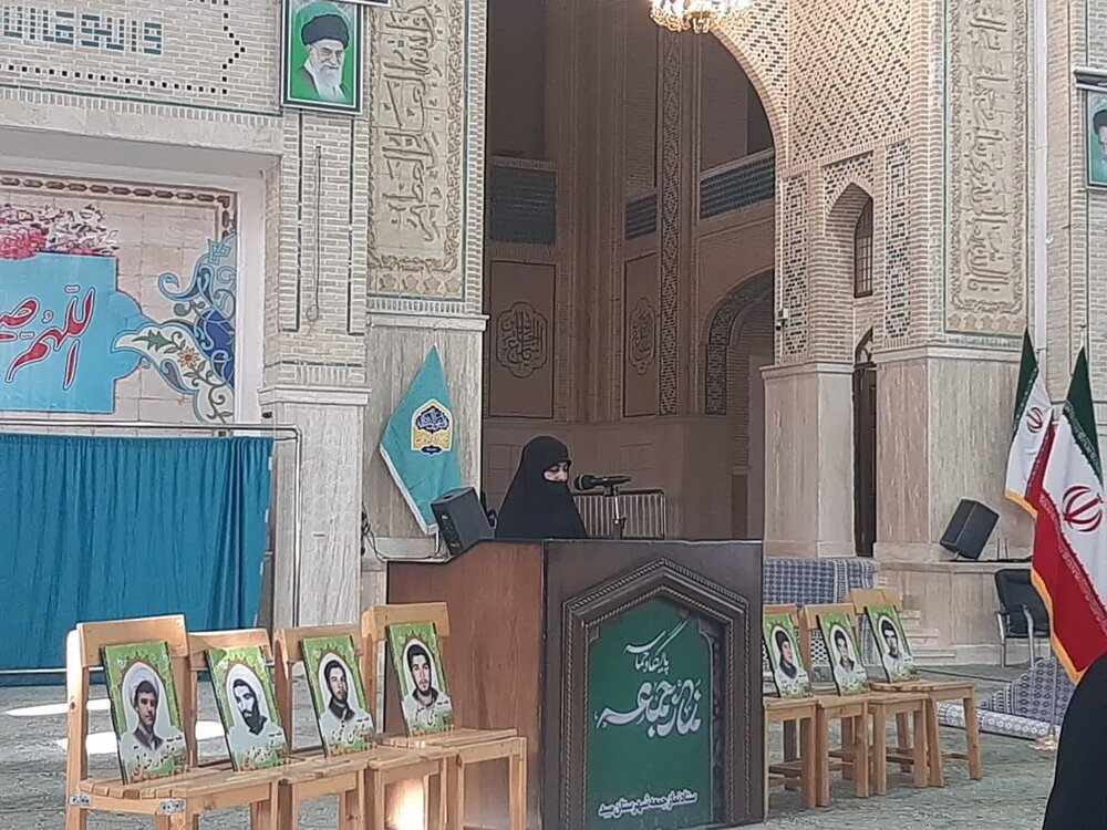 آغاز سال تحصیلی مدارس علمیه میبد با حضور آیتالله اعرافی+ تصاویر