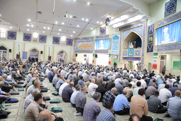 تصاویر / اقامه نماز جمعه همدان