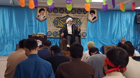 نمائندہ ولی فقیہ ہند کا قم میں مدرسہ شہید ثالث کا دورہ