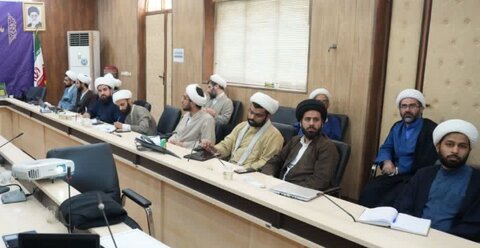 تصاویر/سومین دوره تربیت استاد درس مهارتهای پژوهشی خوزستان برگزار گردید