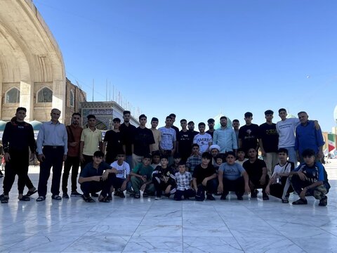 تصاویر/ اردوی زیارتی و علمی چهل نوجوان مسجدی محله حسین آباد ارومیه به قم و مشهد مقدس