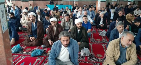 تصاویر/ اقامه نماز جمعه پارس آباد