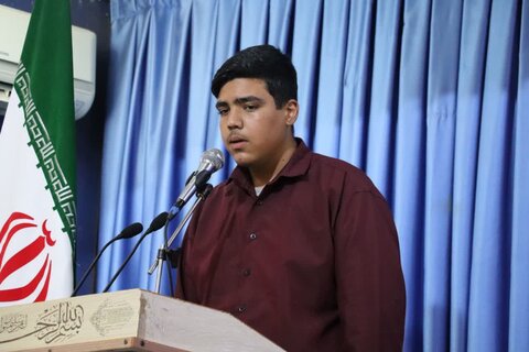 تصاویر اقامه نماز جمعه خرم آباد