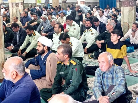 تصاویر اقامه نماز جمعه الیگودرز