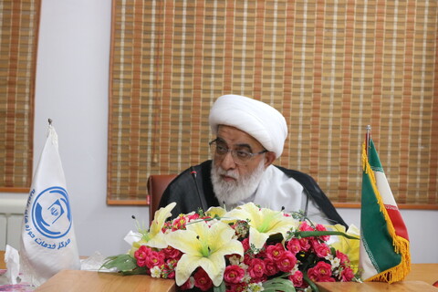تصاویر/ نشست مدیر و کارکنان مدیریت حوزه علمیه استان سمنان با دبیر شورای عالی حوزه های علمیه