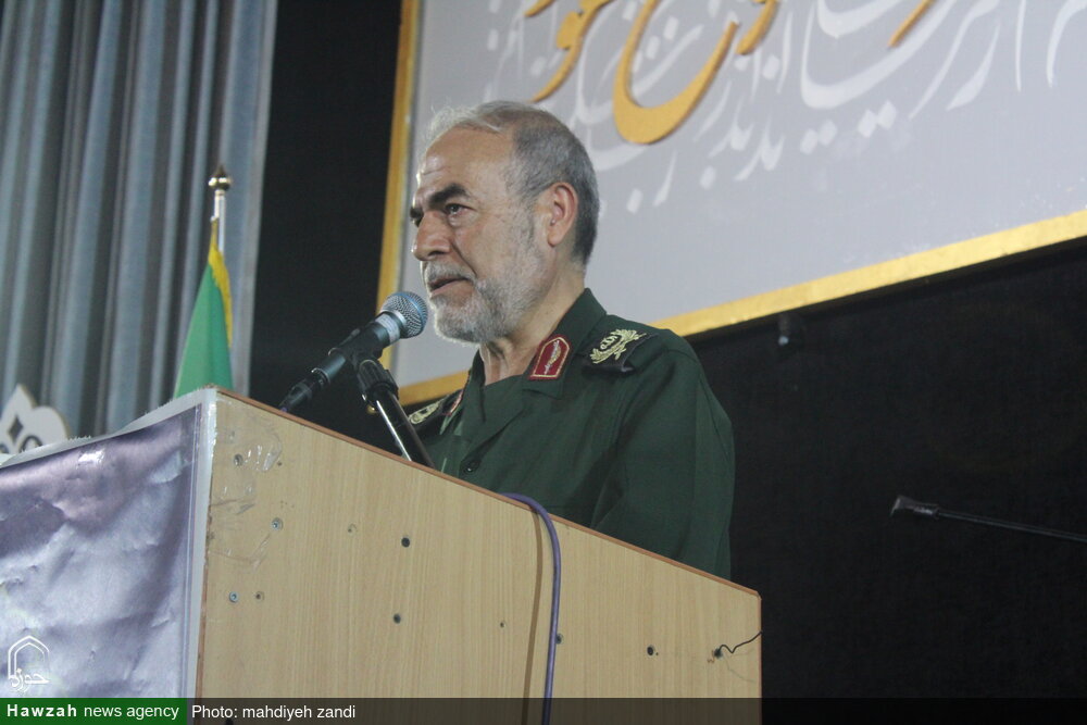 وحدت و بصیرت ملت ایران، توطئه دشمن را خنثی کرد