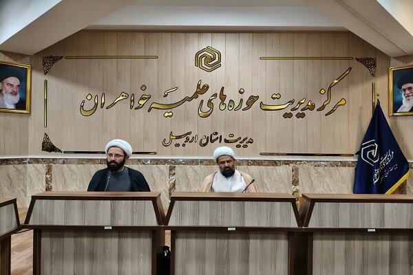 جنگ دشمن با کشورهای مسلمان بر سر اعتقادات است نه مسایل دیگر+عکس