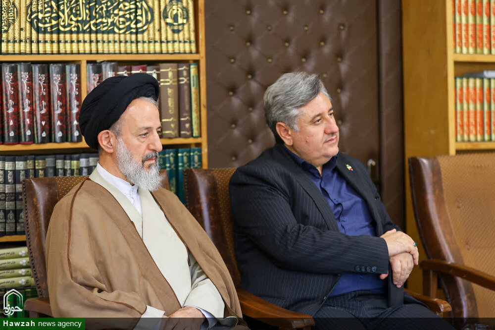 تصاویر| دیدار وزیر فرهنگ و ارشاد اسلامی با نماینده ولی‌فقیه در آذربایجان‌شرقی