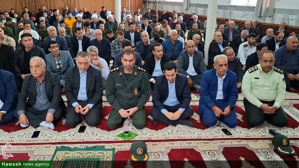 تصاویر/ اقامه‌ نماز جمعه اصلاندوز