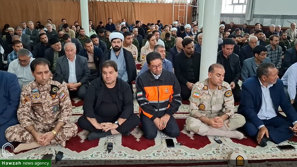 تصاویر/ اقامه‌ نماز جمعه اصلاندوز