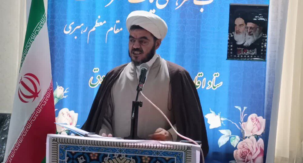 فرهنگ زینبی الگوی مؤمنان در شجاعت، بصیرت و استقامت است