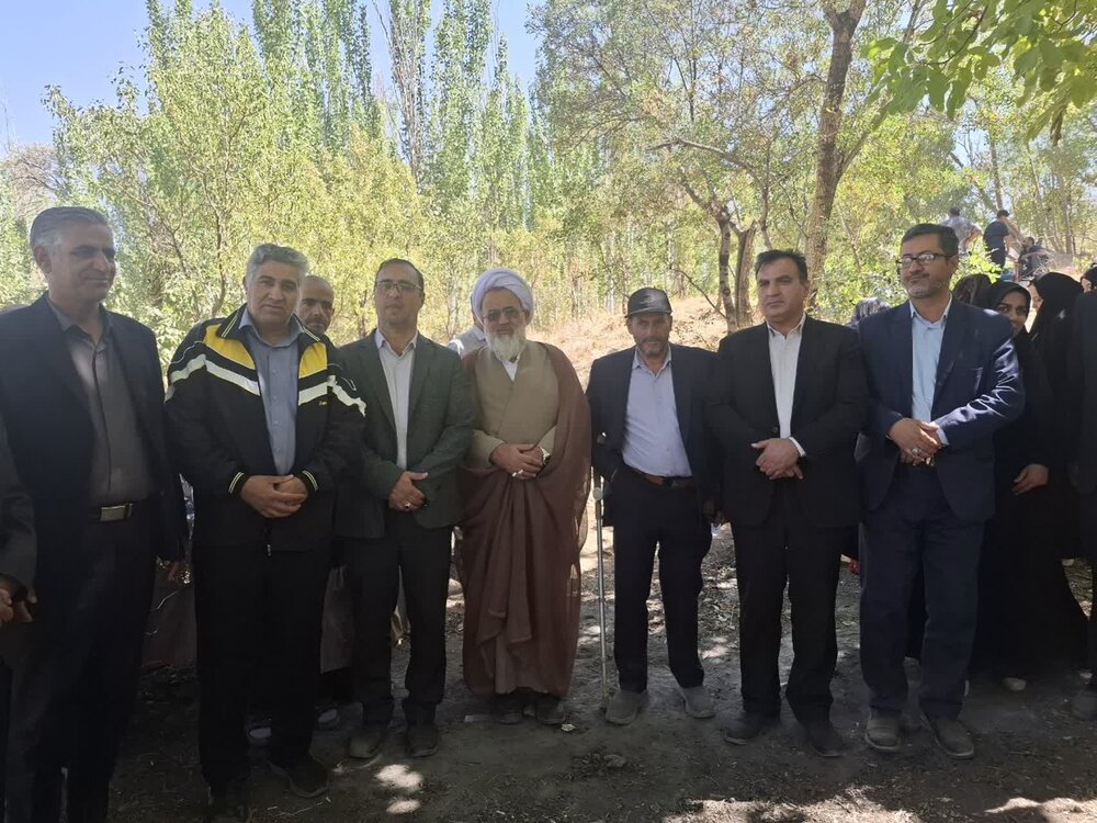 جشنواره آل طاها در روستای آزران برگزار شد+عکس