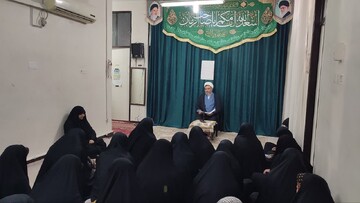 آغاز سال تحصیلی مدرسه علمیه فاطمیه شهرستان کارون+ عکس