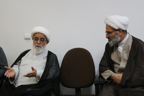 تصاویر/ دیدار نماینده ولی فقیه در استان و استاندار سمنان با دبیر شورای عالی حوزه‌های علمیه