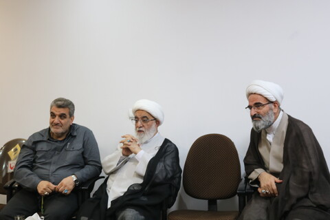 تصاویر/ دیدار نماینده ولی فقیه در استان و استاندار سمنان با دبیر شورای عالی حوزه‌های علمیه