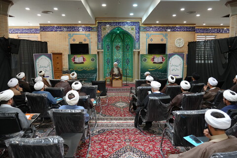 تصاویر / همایش مدیران و مسئولین مدارس حافظین حوزه‌های علمیه