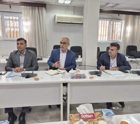 تصاویر برگزاری نخستین جلسه ستاد انتخابات لرستان