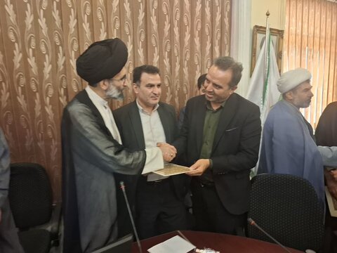 تصاویر/جلسه شورای اقامه نماز شهرستان کاشان