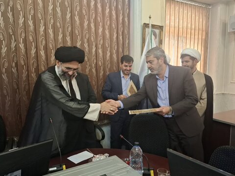 تصاویر/جلسه شورای اقامه نماز شهرستان کاشان