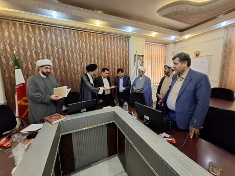 تصاویر/جلسه شورای اقامه نماز شهرستان کاشان