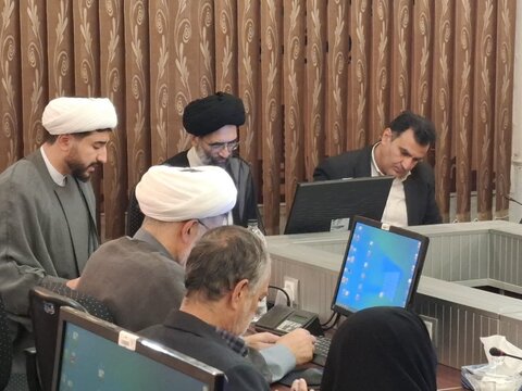 تصاویر/جلسه شورای اقامه نماز شهرستان کاشان