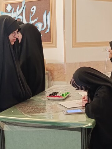 تصاویر/ برگزاری طرح اربعین تعالی در مدرسه علمیه حضرت زینب(س) کرمان