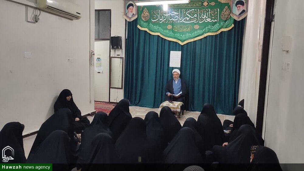 آغاز سال تحصیلی مدرسه علمیه فاطمیه شهرستان کارون+ عکس