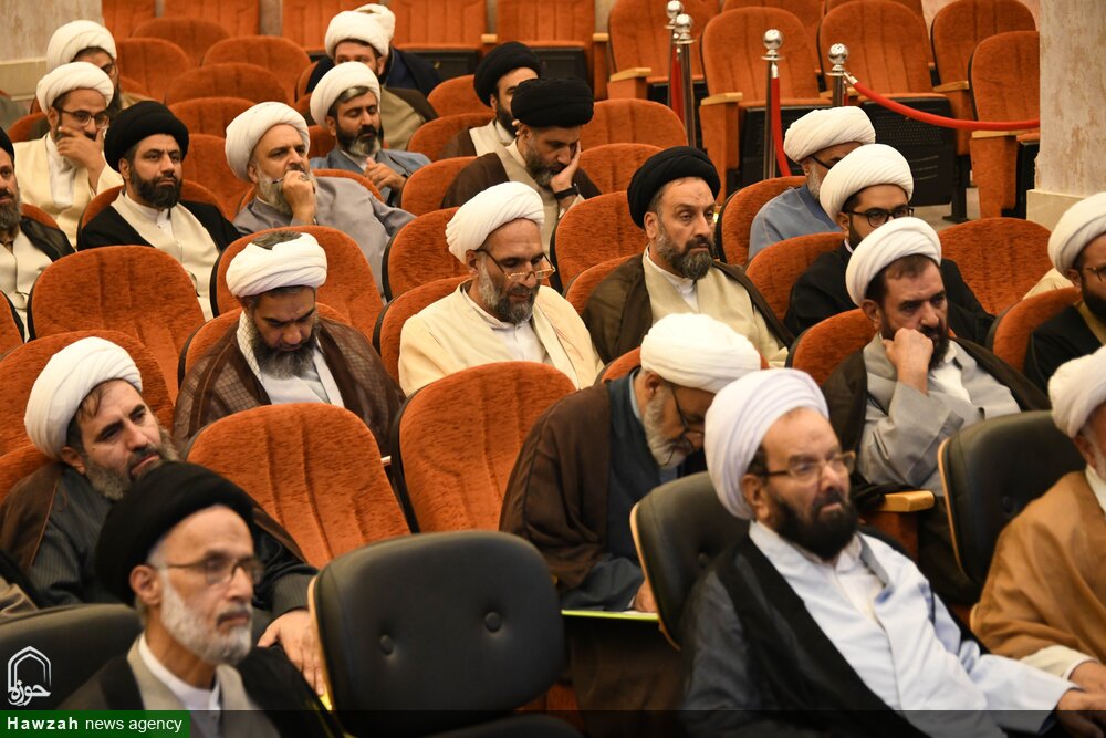 پیشرفت واقعی در استقلال و خوداتکایی است