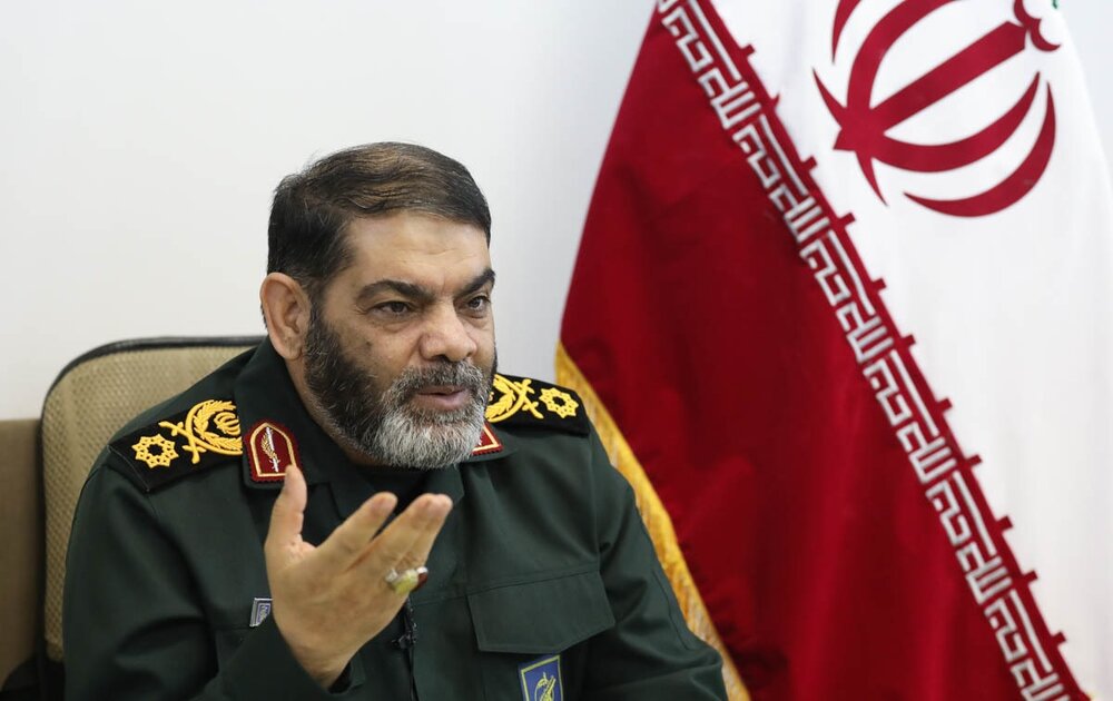 مسئولیت، یعنی خدمت بی‌منت/ خدمتگزاری بی‌قید و شرط، رسالت اصلی مسئولان است