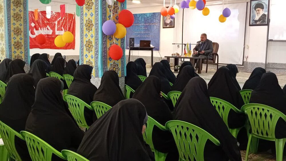 آغاز سال تحصیلی مدرسه علمیه حضرت زینب کبری(س) رفسنجان+ عکس