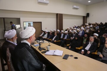 دیدار امام جمعه قزوین با روحانیون شهرستان آبیک