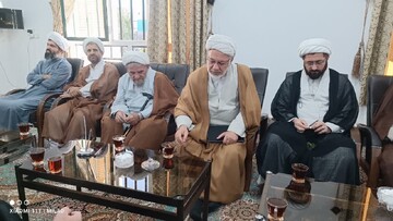 تصاویر/ اولین نشست اساتید مدرسه علمیه امام صادق علیه‌السلام نقده در سال تحصیلی جدید