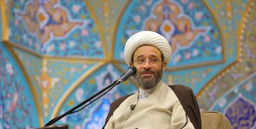 دشمنان برای استخفاف دین برنامه‌ریزی کرده‌اند