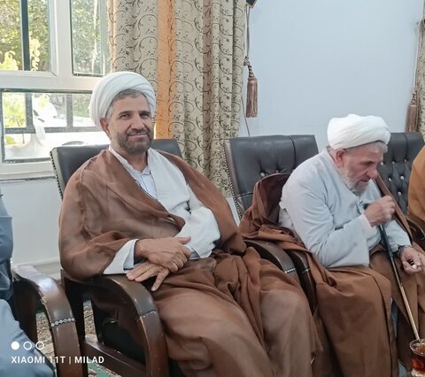 تصاویر/ اولین نشست اساتید مدرسه علمیه امام صادق علیه‌السلام  نقده در سال تحصیلی جدید