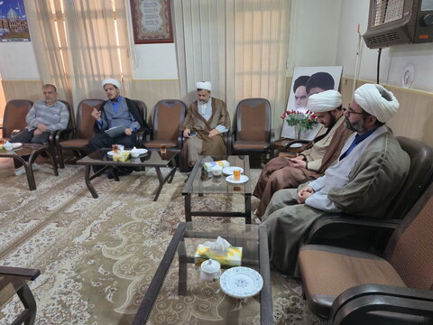 تصاویر/  نشست معاونان اجرایی مدارس علمیه منطقه کاشان