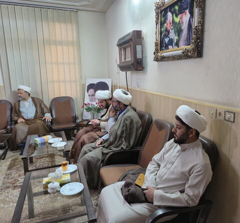 تصاویر/  نشست معاونان اجرایی مدارس علمیه منطقه کاشان